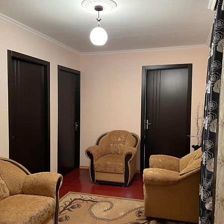Guesthouse "Megi" Mestia Kültér fotó