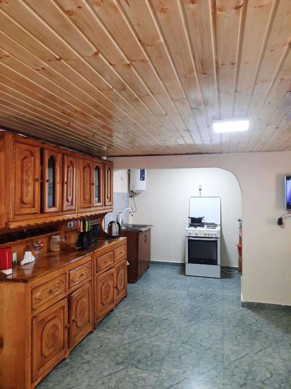 Guesthouse "Megi" Mestia Kültér fotó